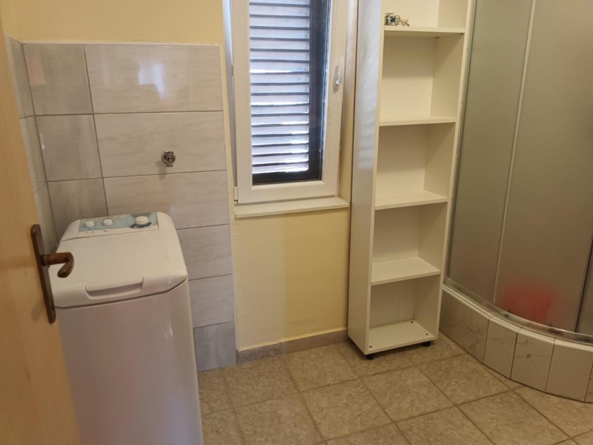 Apartman Zlata Appartement Vir Buitenkant foto