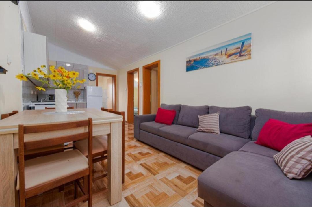 Apartman Zlata Appartement Vir Buitenkant foto