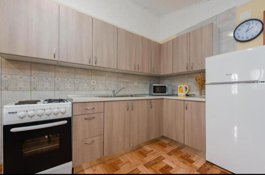 Apartman Zlata Vir Buitenkant foto